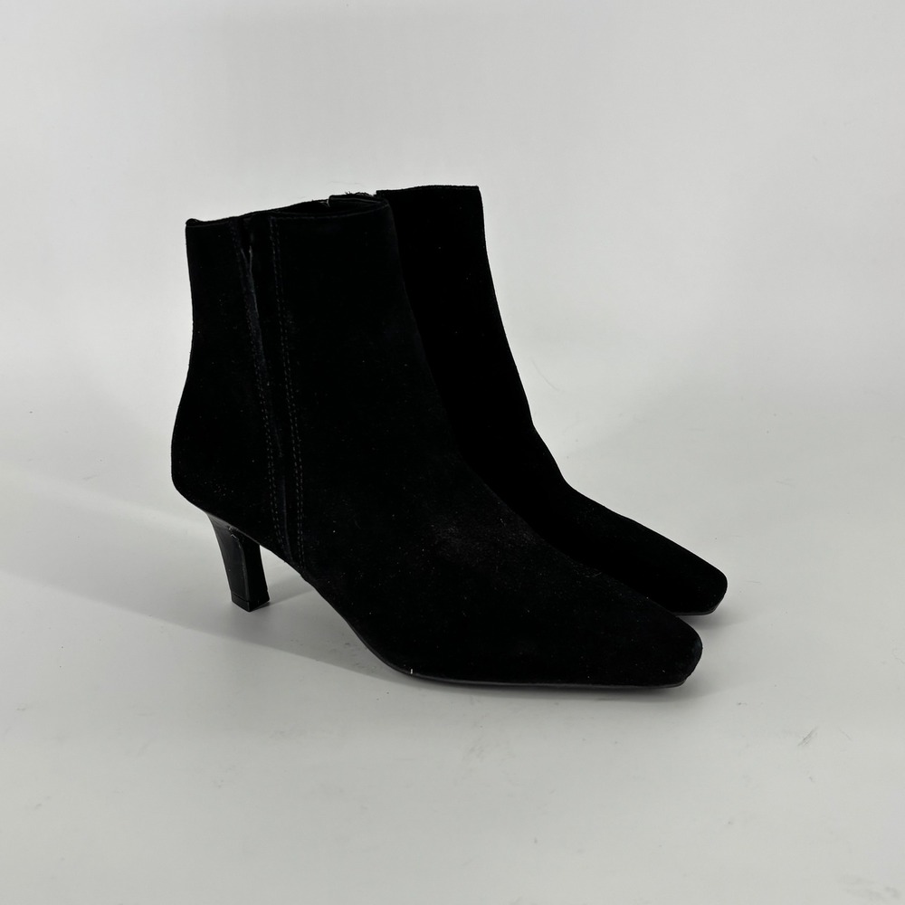 Donald Pliner Banter Ankle Boot Black Women Size 5.5 Suede Pointed Toe Heel
